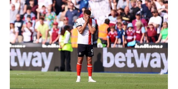 Awans i spadek jednocześnie uzyskały trzy drużyny